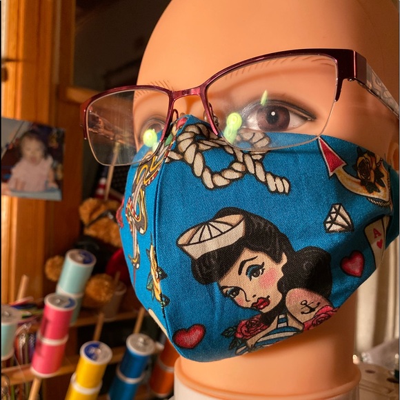 Mask - Picture 3 of 3